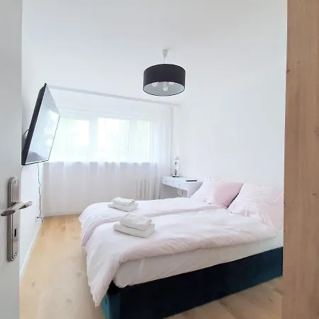 Apartment Brzezno Park - Rodzinny Plaza Gdansk